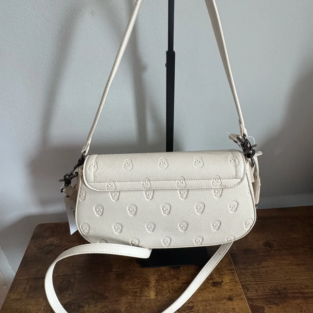 Betsey Johnson White Skull Shoulder Bag Brand New